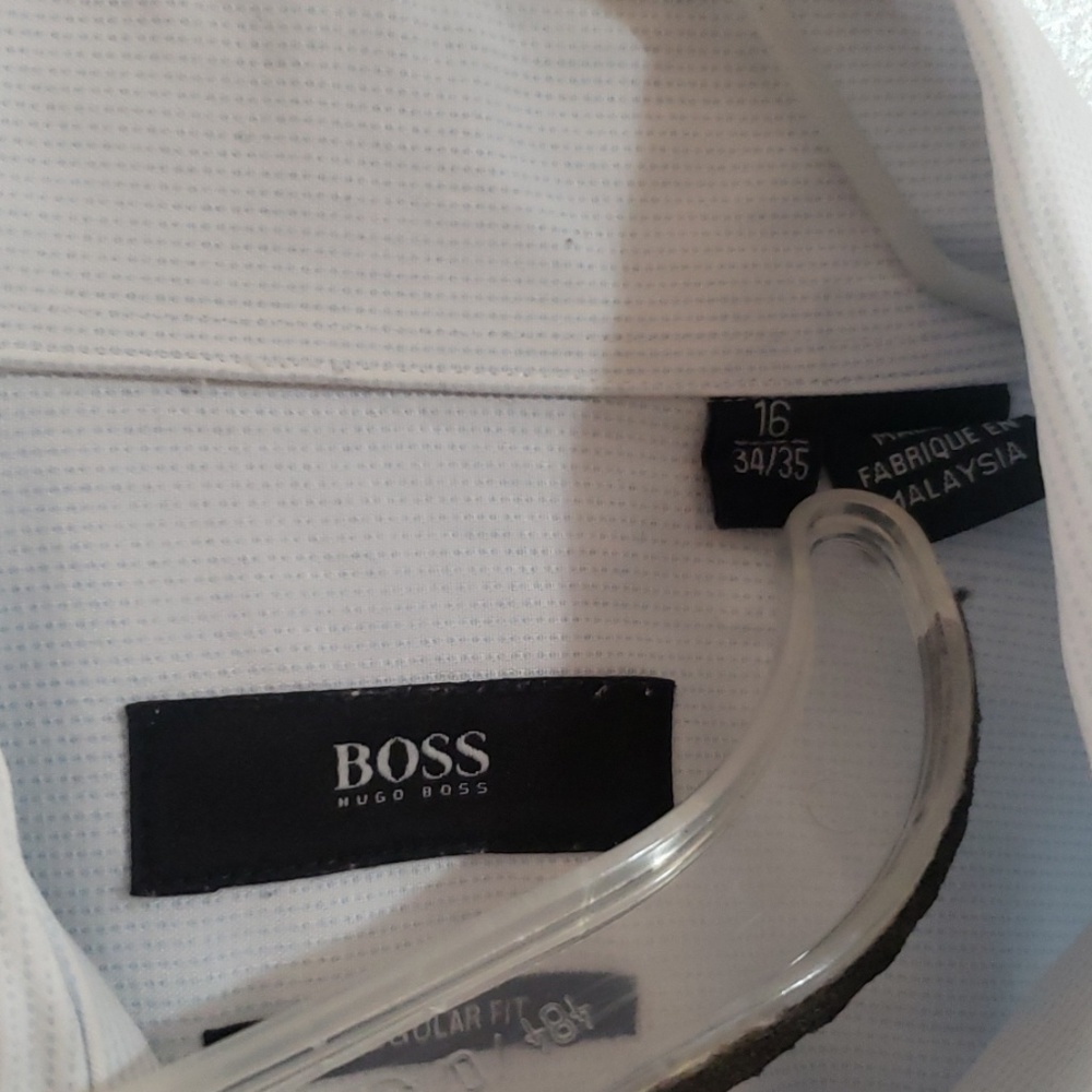 Hugo Boss - Picture 3 of 5